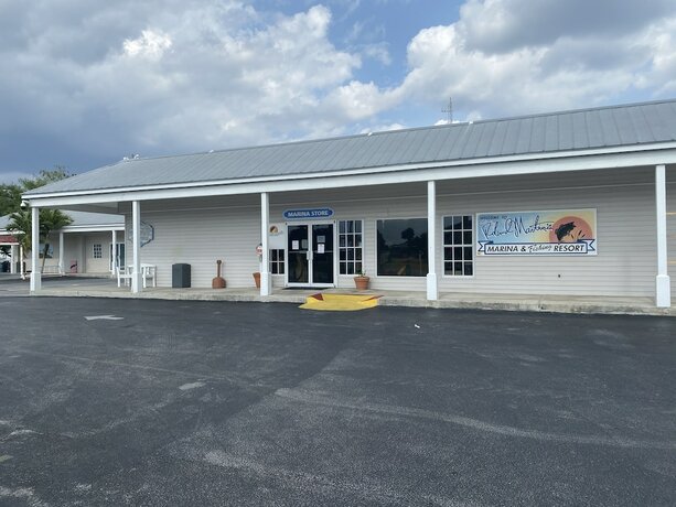 Imagen general del Hotel Roland and Mary Ann Martin Resort. Foto 6