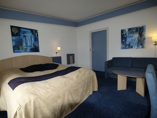 Imagen de la habitación del Hotel Rold Storkro, Skorping. Foto 14