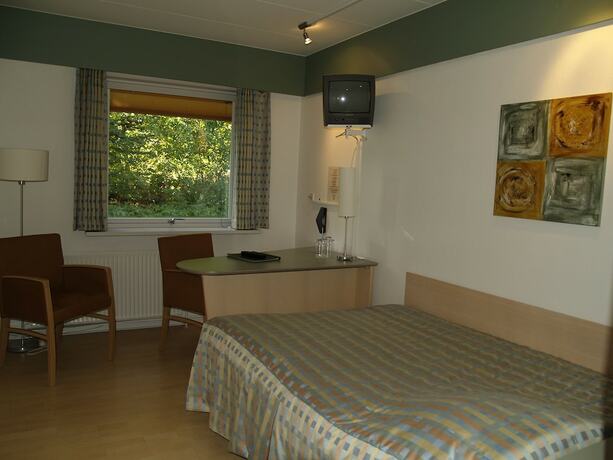 Imagen de la habitación del Hotel Rold Storkro, Skorping. Foto 17