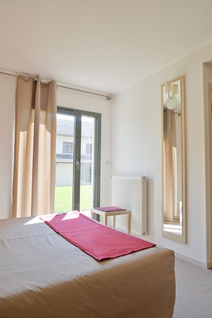 Imagen de la habitación del Hotel Rolland. Foto 9