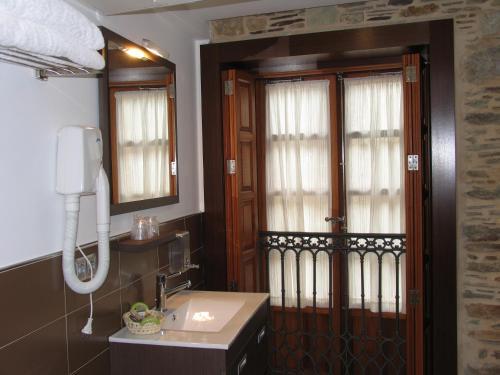 Imagen de la habitación del Hotel Rolle. Foto 12