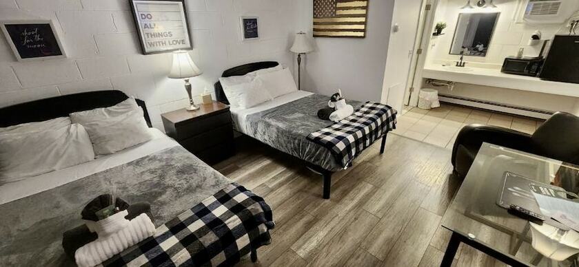 Imagen de la habitación del Hotel Rolling Hills Motel. Foto 13