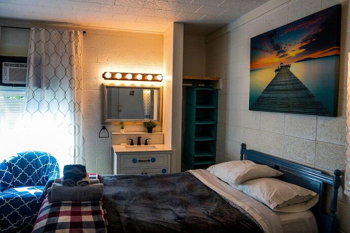 Imagen de la habitación del Hotel Rolling Hills Motel. Foto 20