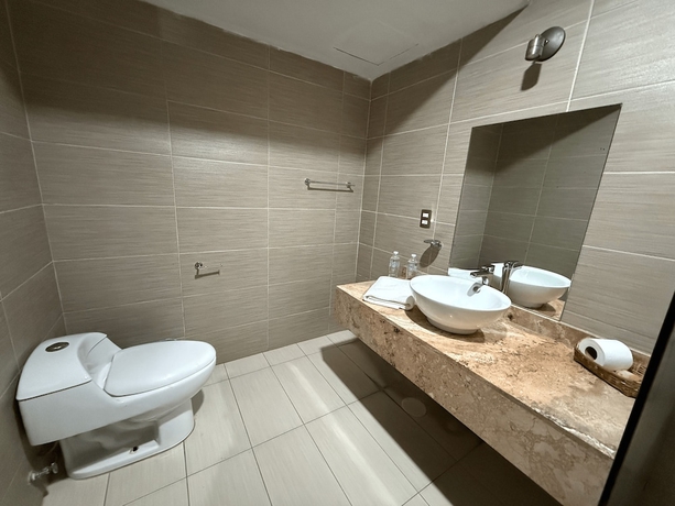 Imagen de la habitación del Hotel Rolovi. Foto 12