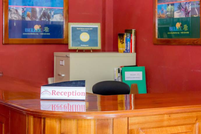 Imagen de los interiores del Hotel Rolson. Foto 20