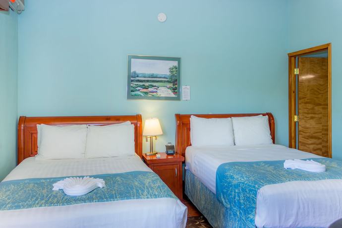 Imagen de la habitación del Hotel Rolson. Foto 17
