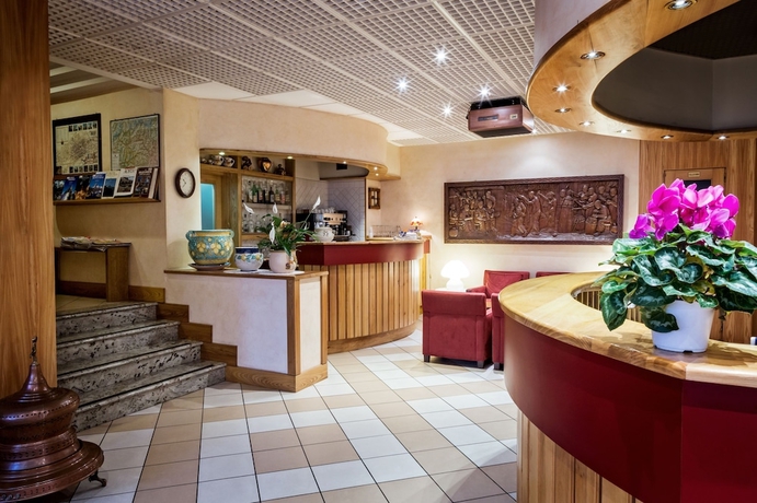 Imagen de los interiores del Hotel Roma, Aosta. Foto 14