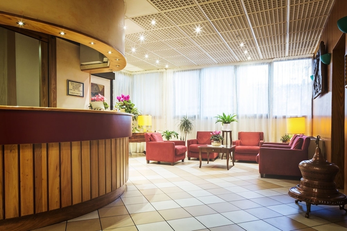 Imagen de los interiores del Hotel Roma, Aosta. Foto 16