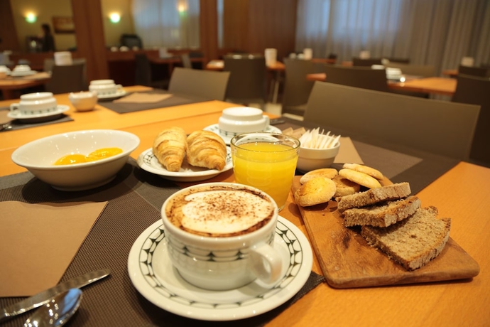 Imagen del bar/restaurante del Hotel Roma, Aosta. Foto 3