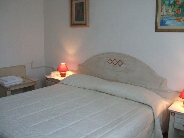 Imagen de la habitación del Hotel Roma, Baratti. Foto 4