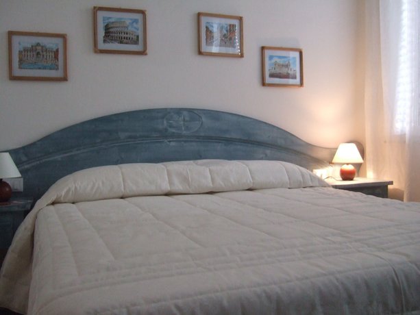 Imagen de la habitación del Hotel Roma, Baratti. Foto 7