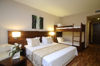 Imagen de la habitación del Hotel Roma Beach Resort and Spa. Foto 14