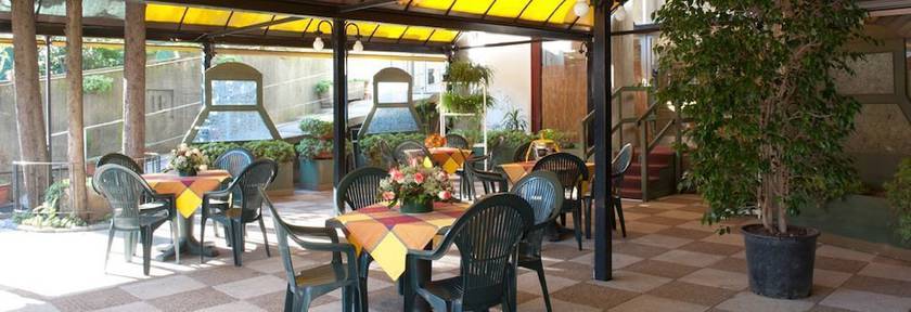 Imagen del bar/restaurante del Hotel Roma, Cassano Magnago. Foto 3