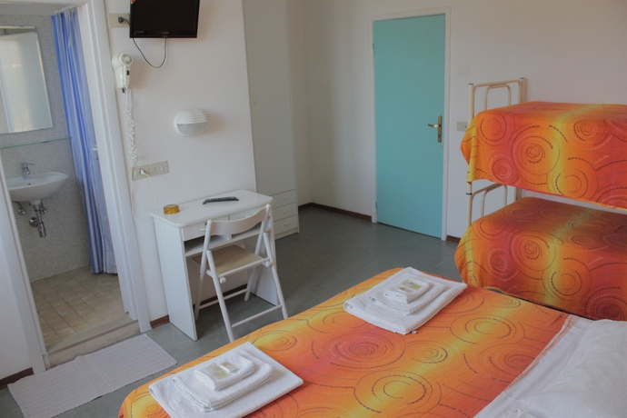 Imagen de la habitación del Hotel Roma, Cattolica. Foto 1
