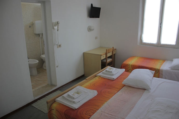 Imagen de la habitación del Hotel Roma, Cattolica. Foto 3