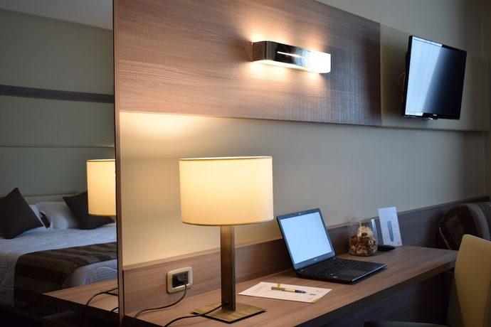 Imagen de la habitación del Hotel Roma Domus. Foto 10