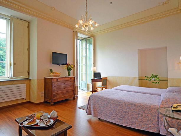 Imagen de la habitación del Hotel Roma E Rocca Cavour. Foto 5