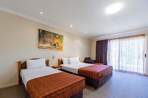 Imagen de la habitación del Hotel Roma Explorers Inn. Foto 6