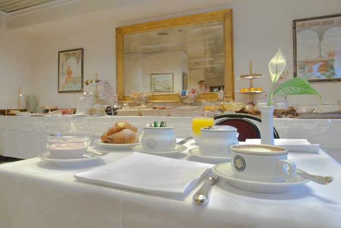 Imagen general del Hotel Roma, Florencia. Foto 10