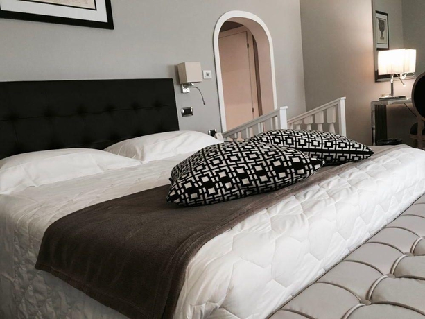 Imagen general del Hotel Roma, Florencia. Foto 13