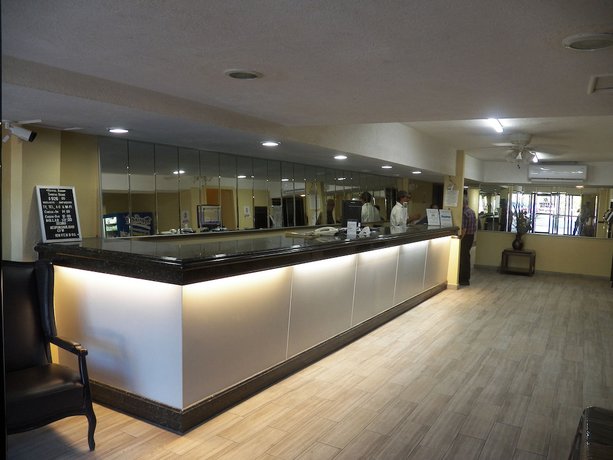 Imagen de los interiores del Hotel Roma, Heroica Matamoros. Foto 16