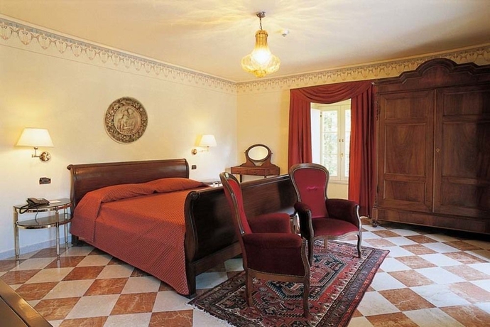 Imagen de la habitación del Hotel Roma Imperiale. Foto 5