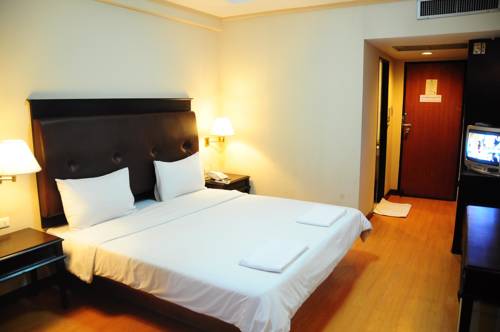 Imagen de la habitación del Hotel Roma, Khon Kaen. Foto 11