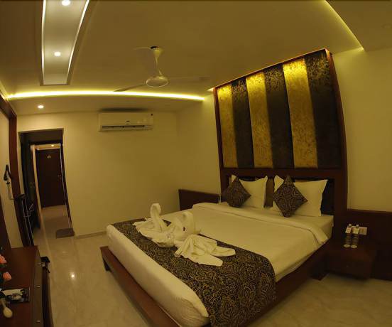 Imagen de la habitación del Hotel Roma Kristo. Foto 13