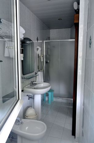 Imagen de la habitación del Hotel Roma, MARGHERA. Foto 9