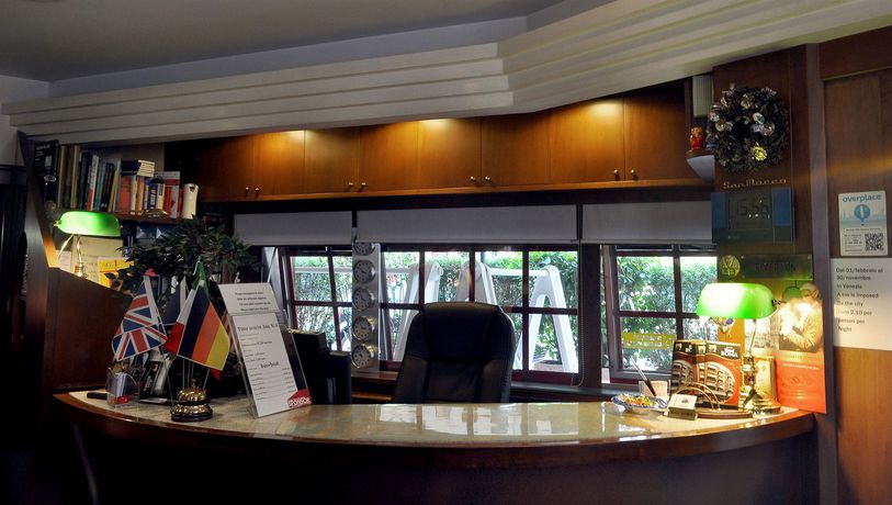 Imagen de la habitación del Hotel Roma, MARGHERA. Foto 10