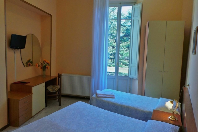 Imagen de la habitación del Hotel Roma, Porretta Terme. Foto 4