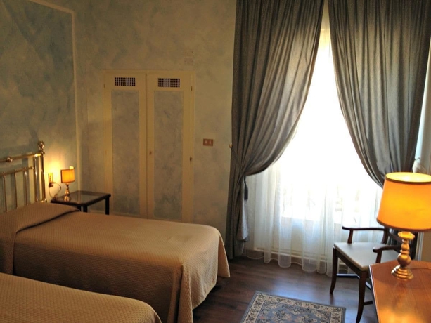 Imagen de la habitación del Hotel Roma, Porretta Terme. Foto 13