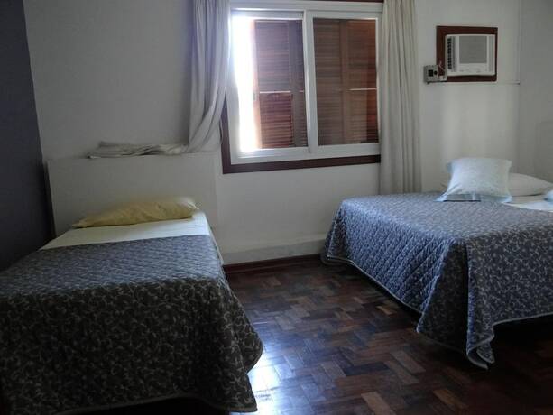 Imagen general del Hotel Roma, Porto Alegre. Foto 2