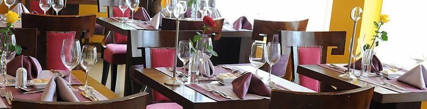 Imagen del bar/restaurante del Hotel Roma Ritz Huambo. Foto 5