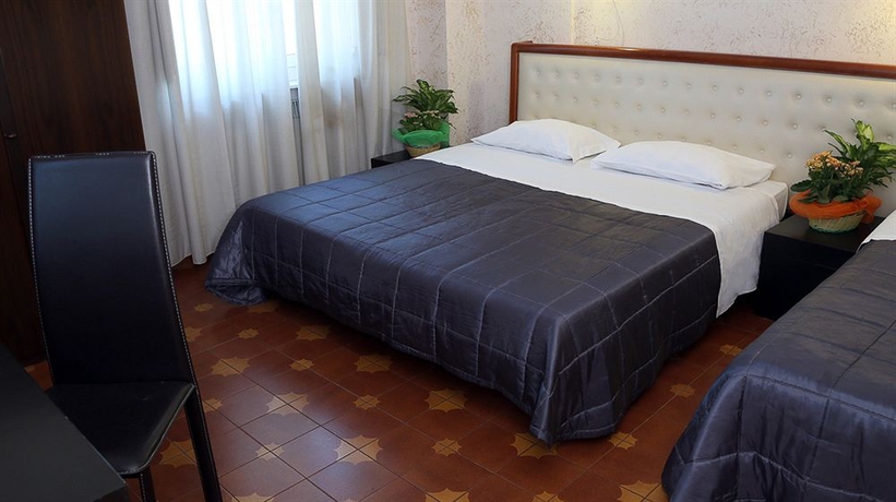 Imagen general del Hotel Roma Room. Foto 1
