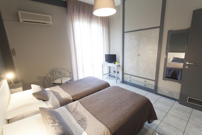Imagen de la habitación del Hotel Roma, Salsomaggiore Terme. Foto 15