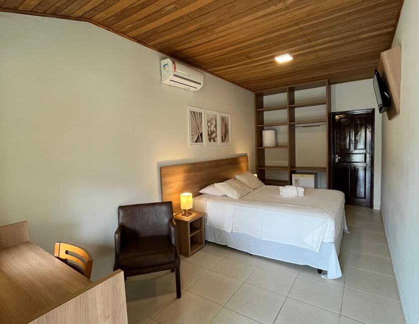 Imagen general del Hotel Roma, Sao Sebastiao. Foto 18