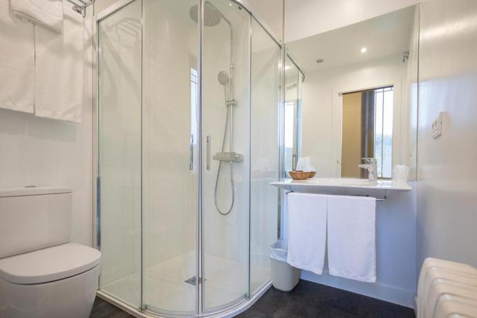 Imagen de la habitación del Hotel Roma, Sarria. Foto 2