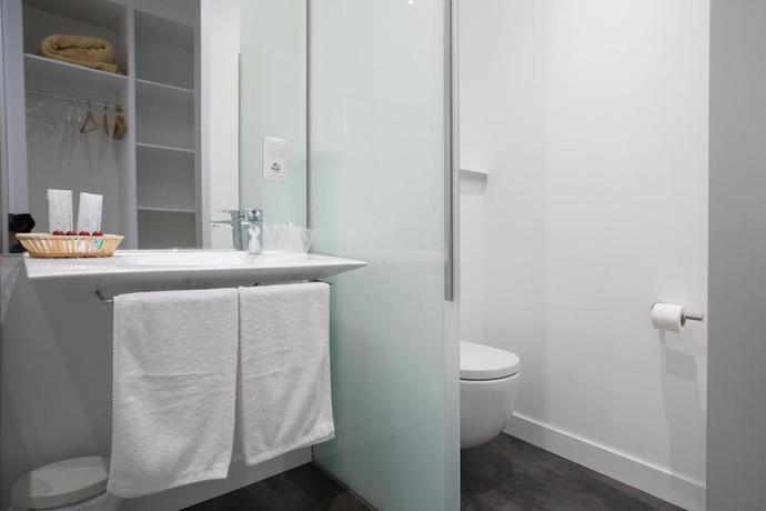 Imagen de la habitación del Hotel Roma, Sarria. Foto 3