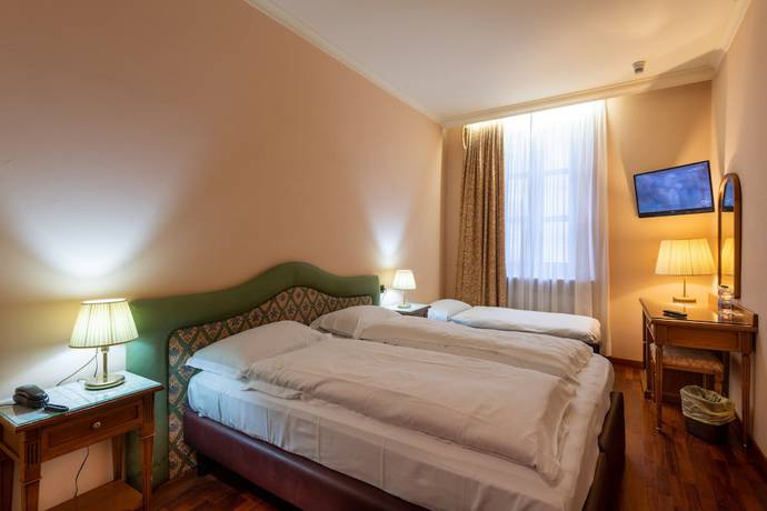 Imagen de la habitación del Hotel Roma, Sestola. Foto 6