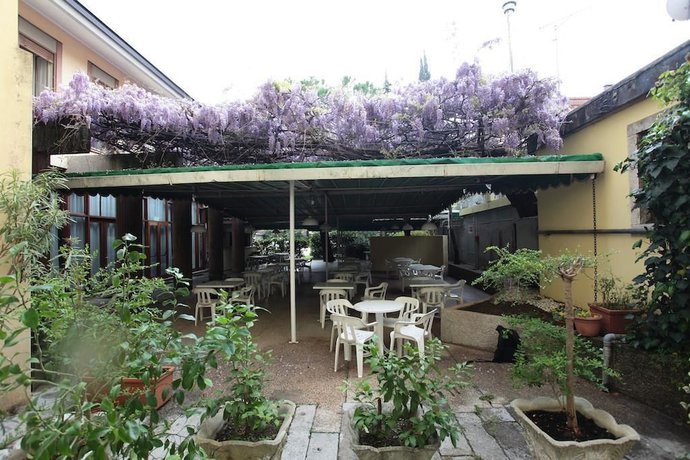Imagen de los exteriores del Hotel Roma, Sottoselva. Foto 12