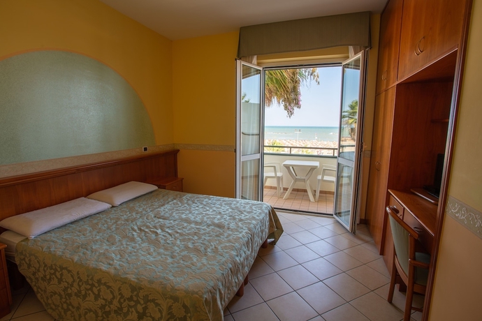 Imagen de la habitación del Hotel Roma Sul Mare. Foto 5