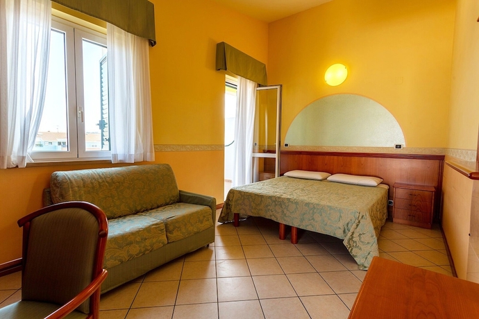 Imagen de la habitación del Hotel Roma Sul Mare. Foto 8