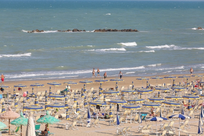 Imagen de los exteriores del Hotel Roma Sul Mare. Foto 15