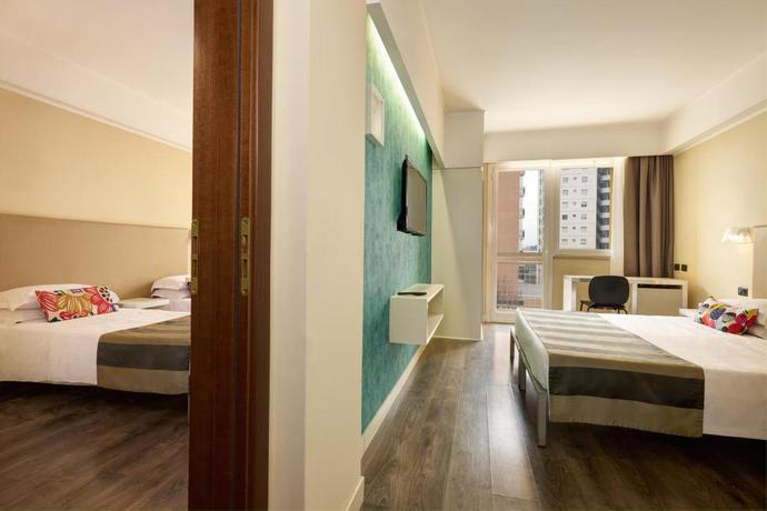 Imagen de la habitación del Hotel Roma Tor Vergata. Foto 9