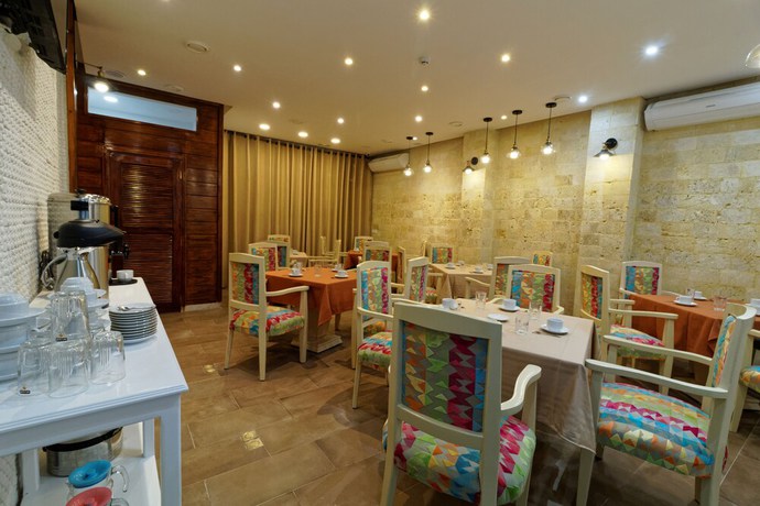 Imagen del bar/restaurante del Hotel Roma Tunis. Foto 4