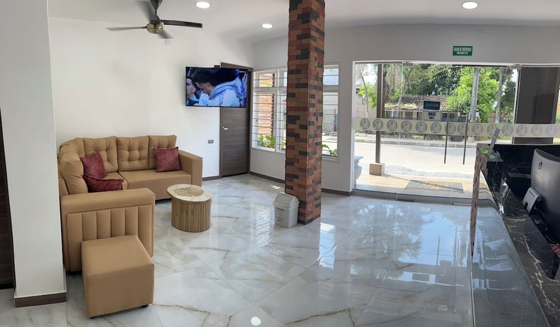 Imagen de los interiores del Hotel Roma Urab&aacute;. Foto 15