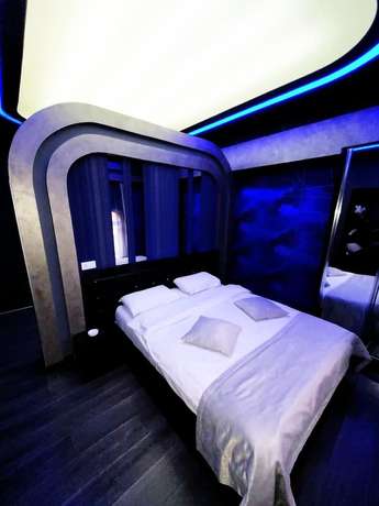 Imagen de la habitación del Hotel Roma Yerevan and Tours. Foto 13