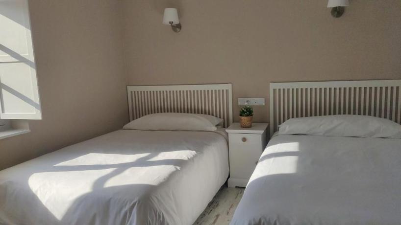 Imagen general del Hotel Rom&aacute;n. Foto 9