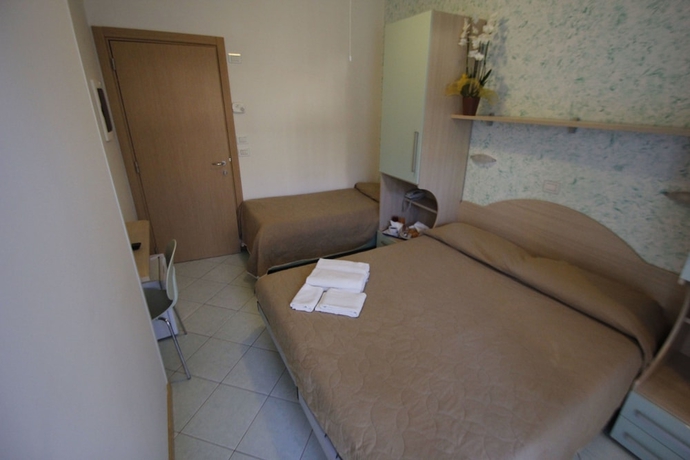 Imagen de la habitación del Hotel Romagna, Cattolica. Foto 12